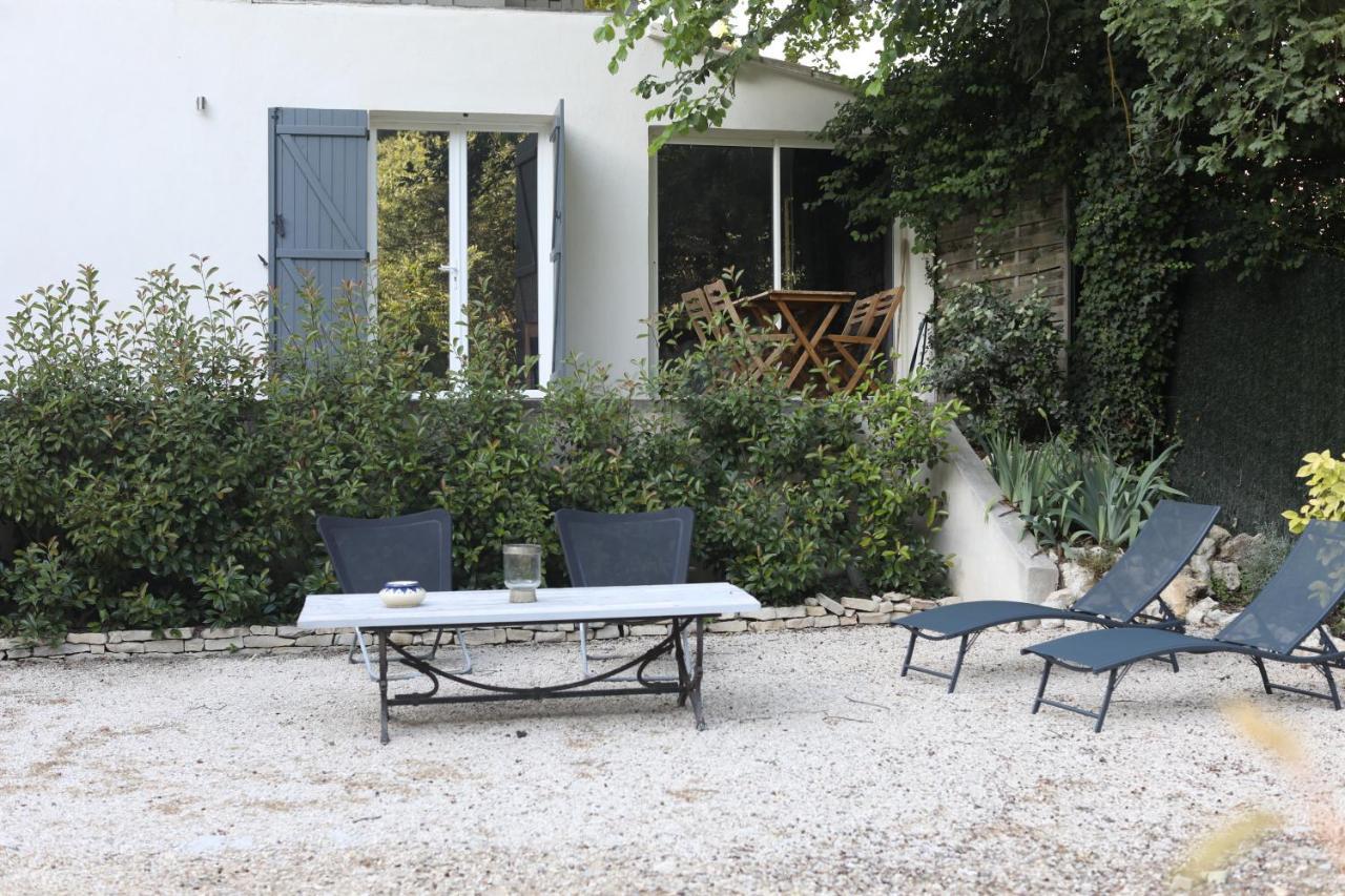 Maison Calme Et Verdure Saint-Cannat Exterior foto
